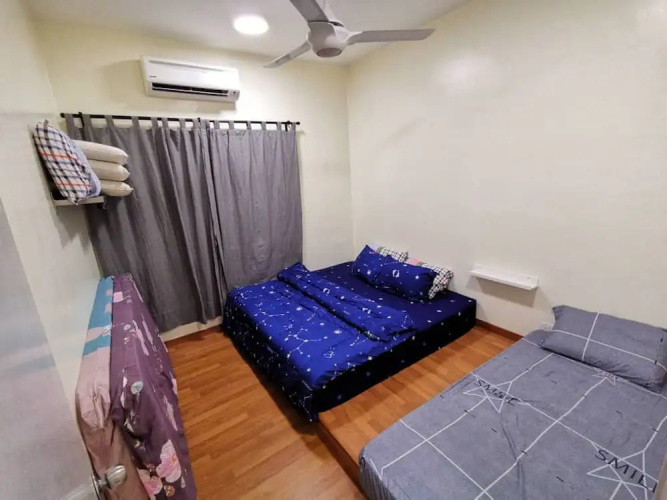 One Residence Sekinchan Condo Room