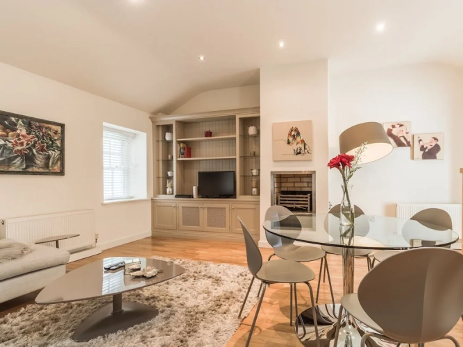 Premier Apartment