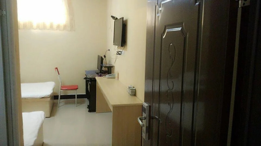 Yufeng Express Hotel