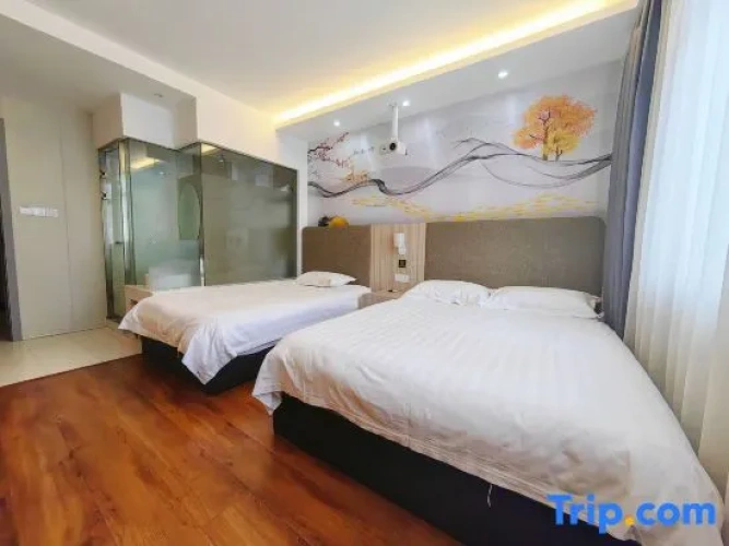 Standard Family room