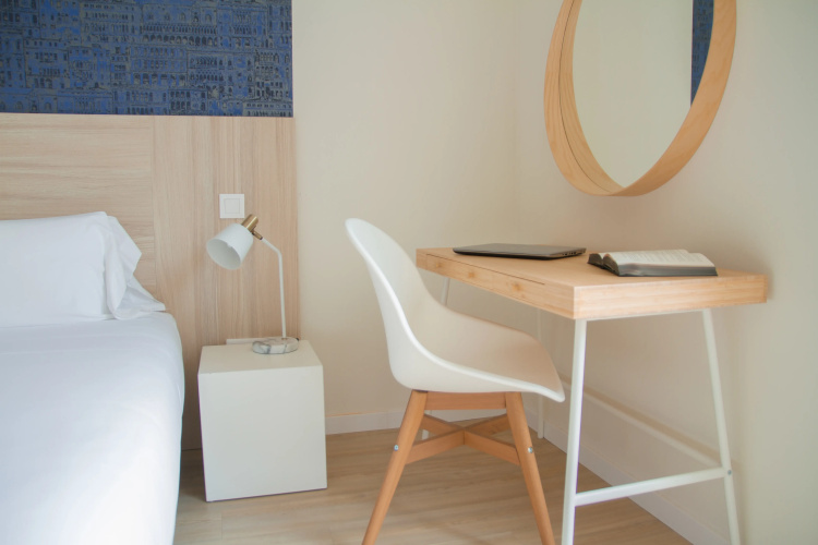Room Select Porto Suites
