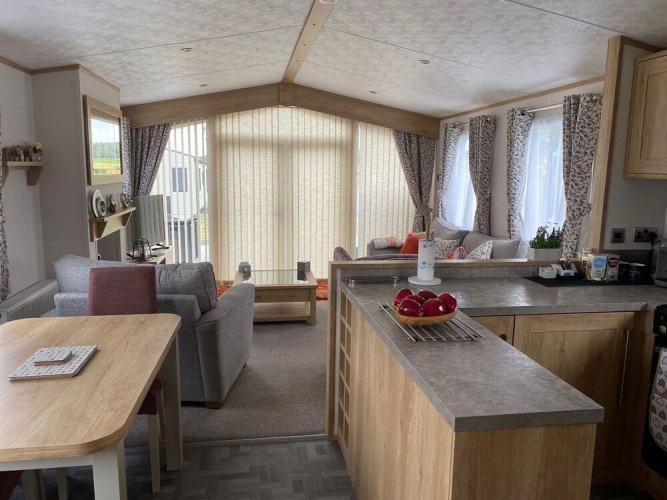 Skywalker 51 2 Bedroom With Hot Tub