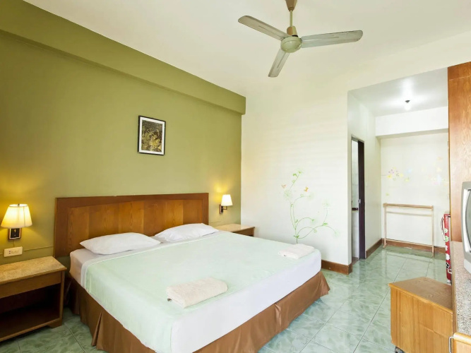 Baan Nitra Guesthouse