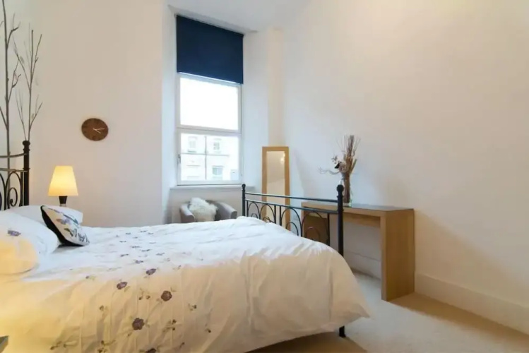 Elegant & Spacious 2 Bedroom Apt