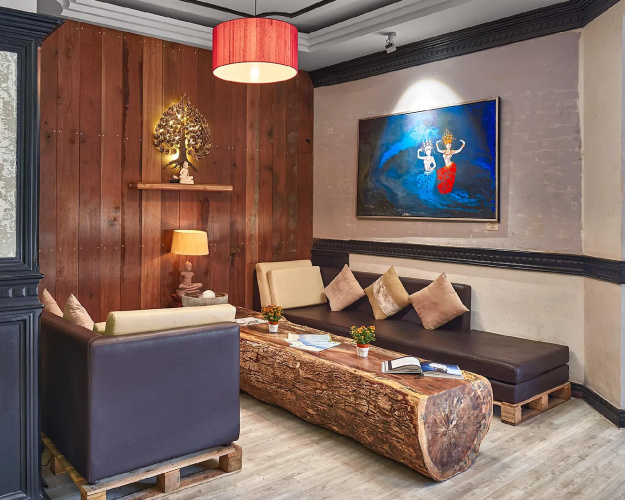 Pacific Hotel, Phnom Penh