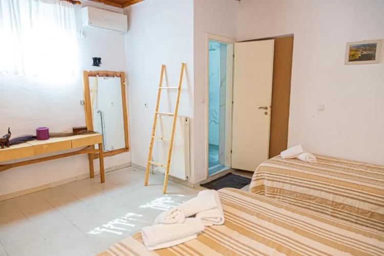 Alonia Apartment