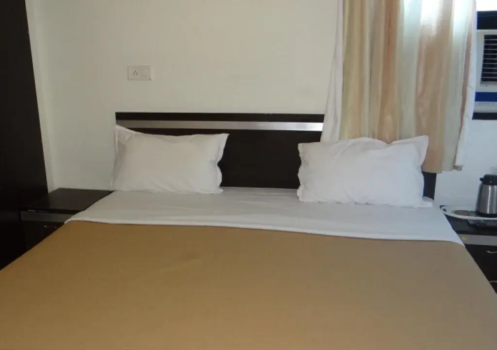 OYO 3845 Hotel LiNear Inn