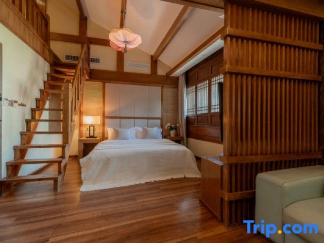 Standard Family Duplex room
