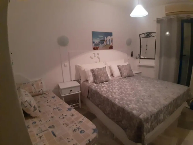 2 Bedrooms Standard Family room