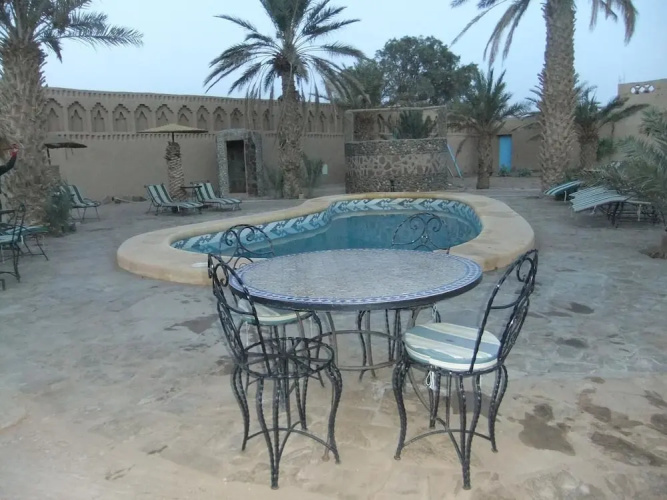 Chez Tihri