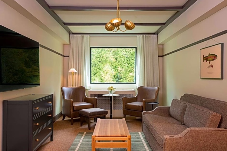 1 Bedroom Double Suite