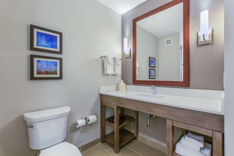 Quadruple Suite