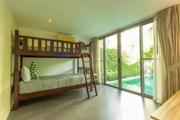 FullLuxuryTopOfTheRangeGreatLocationv128