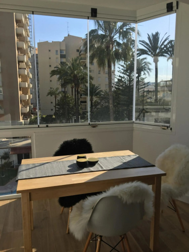 Holiday Studio by Meatina