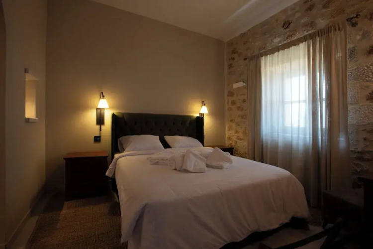 Anemos Suites Mani