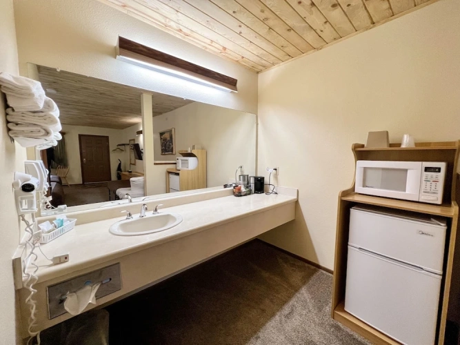 Standard Triple room with balcony