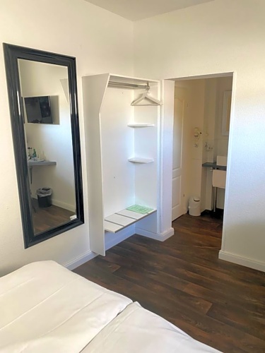 Standard Double room with courtyard view