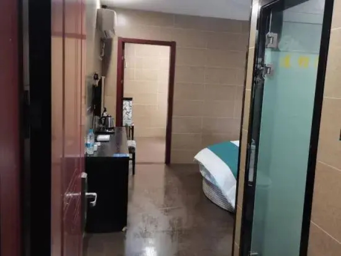 Danyang 6 Plus 1 Express Chain Hotel