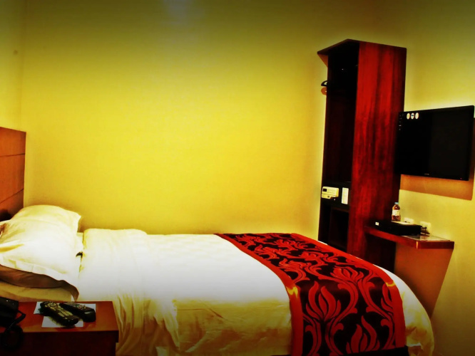 Avenue Suites Hotel