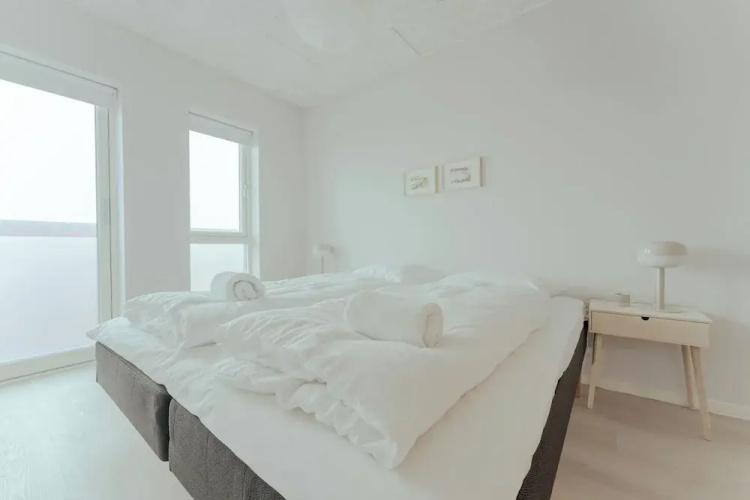 Charming Artistic Retreat | Panoramic View