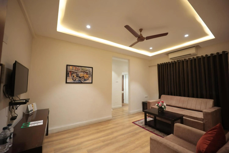 The Byke Studio Pure Veg Apartment, Thane