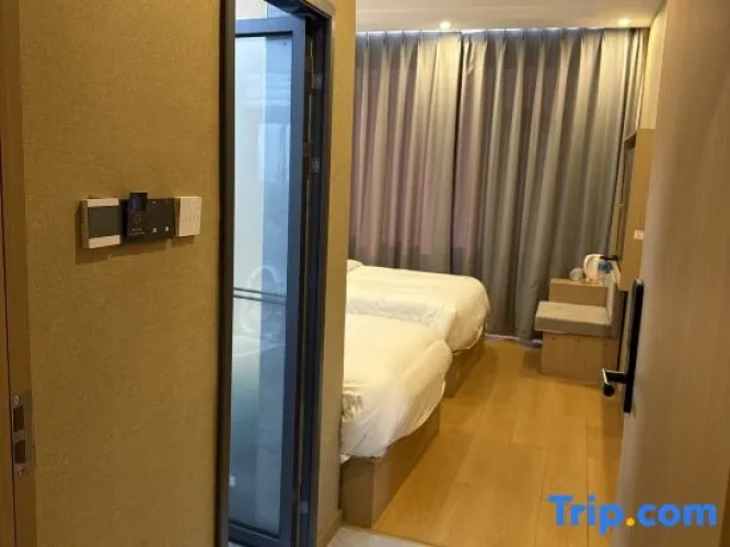 Standard Double room with mountain view