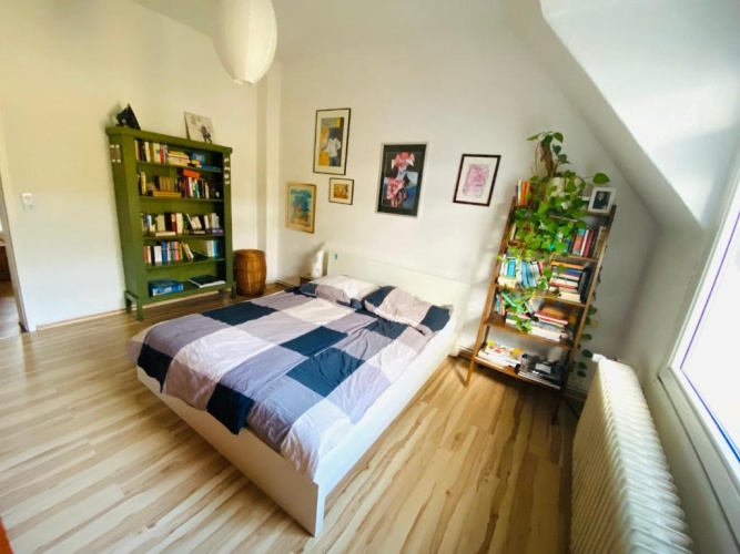 2 Bedrooms Single Apartment