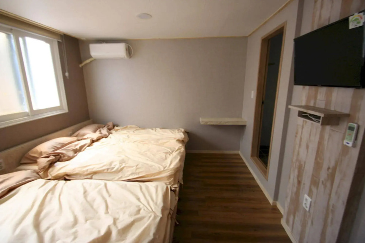 Grape Garden House - Hostel