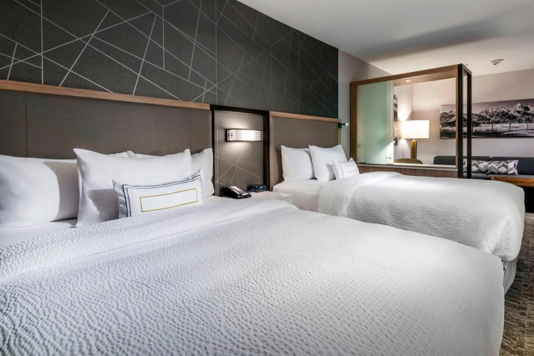 Quadruple Suite