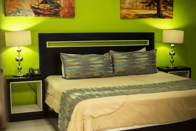 Double Suite
