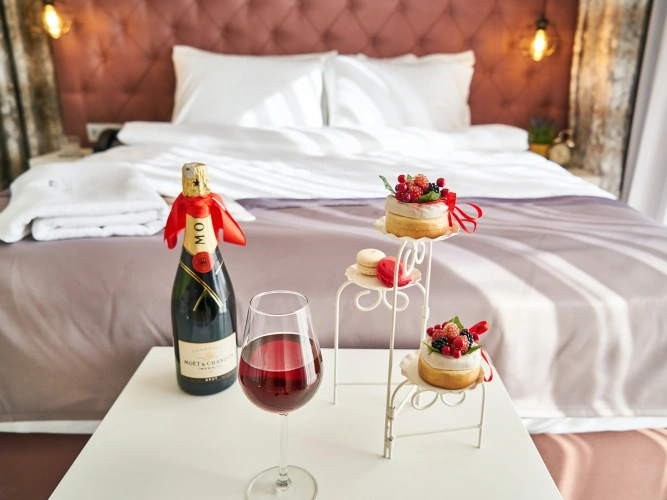 Double Suite