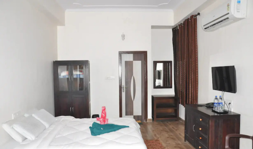Hotel Anjani Dham