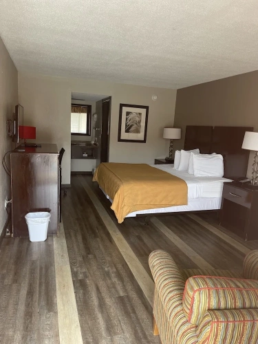 Standard Double Basement room