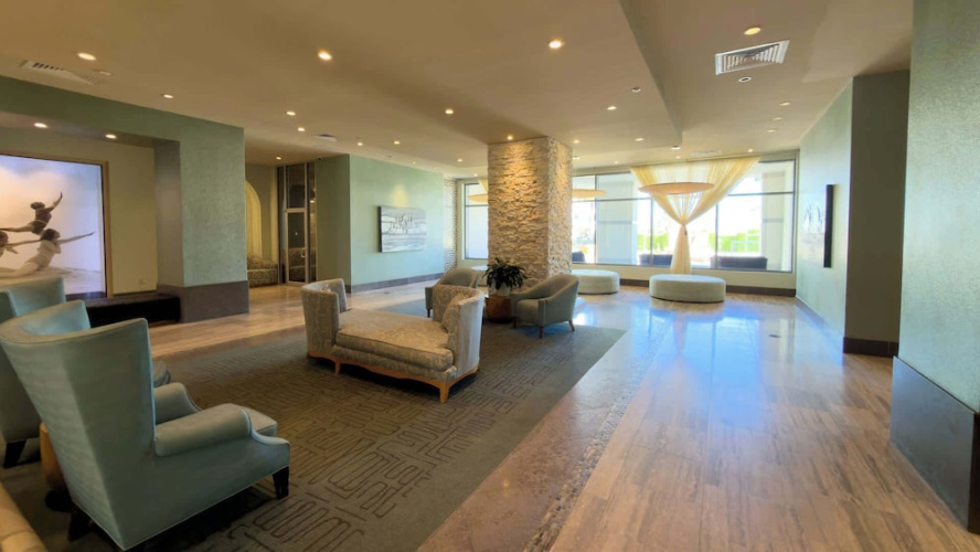 Sapphire - Just a Dream - 26th Floor Luxury