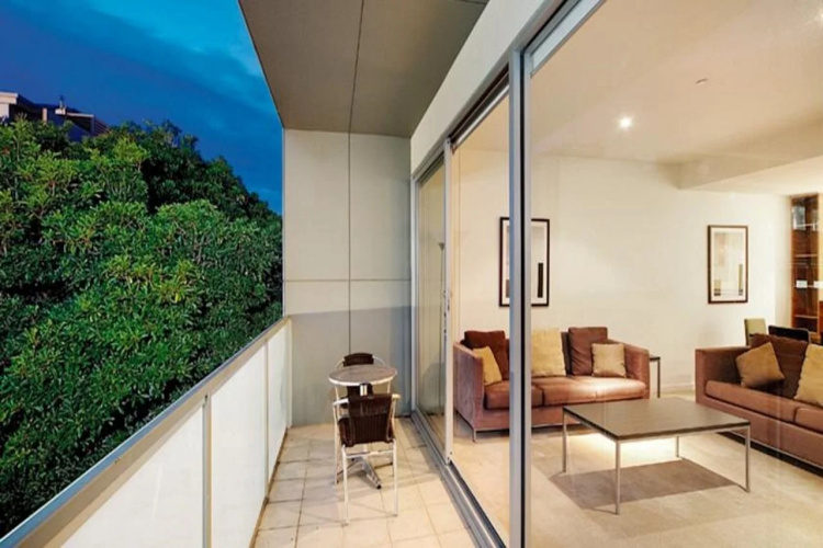 Brighton Bay Apartments
