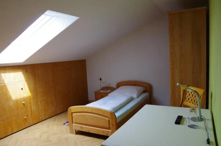 Standard Single room with view