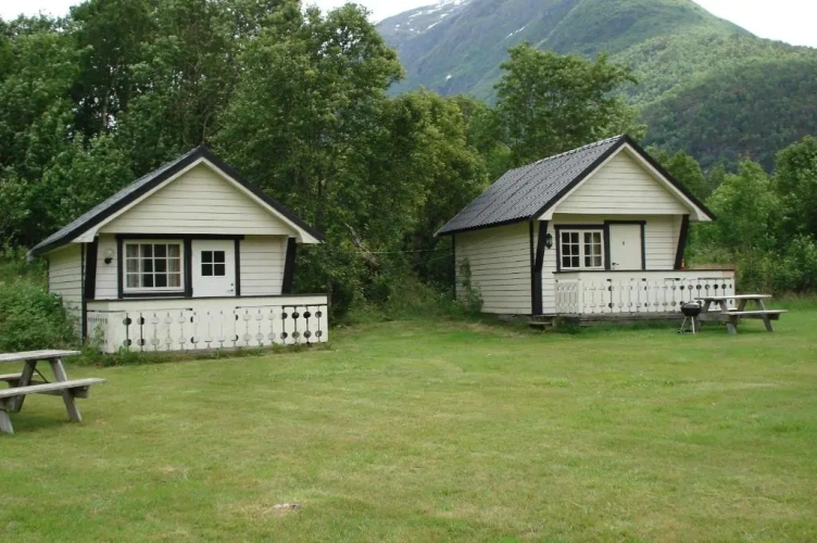 1 Bedroom Cottage