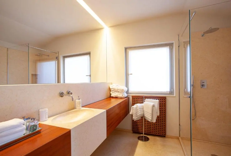 Deluxe Double room with balcony and with sea view