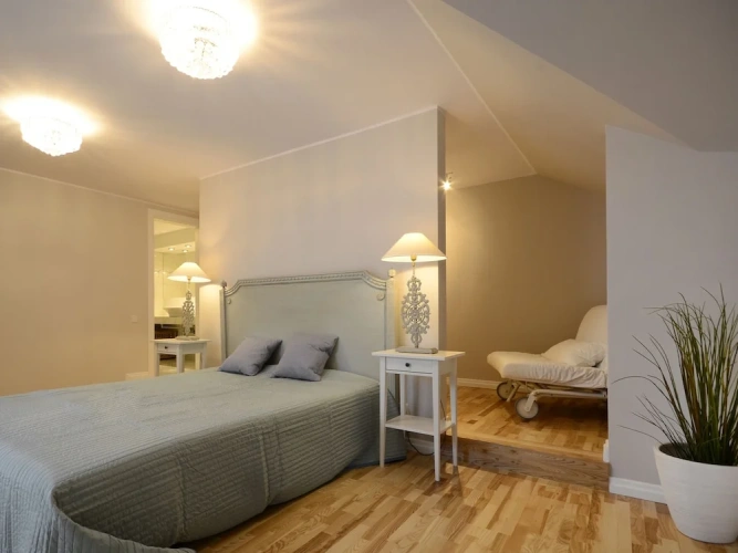 1 Bedroom Apartment with balcony