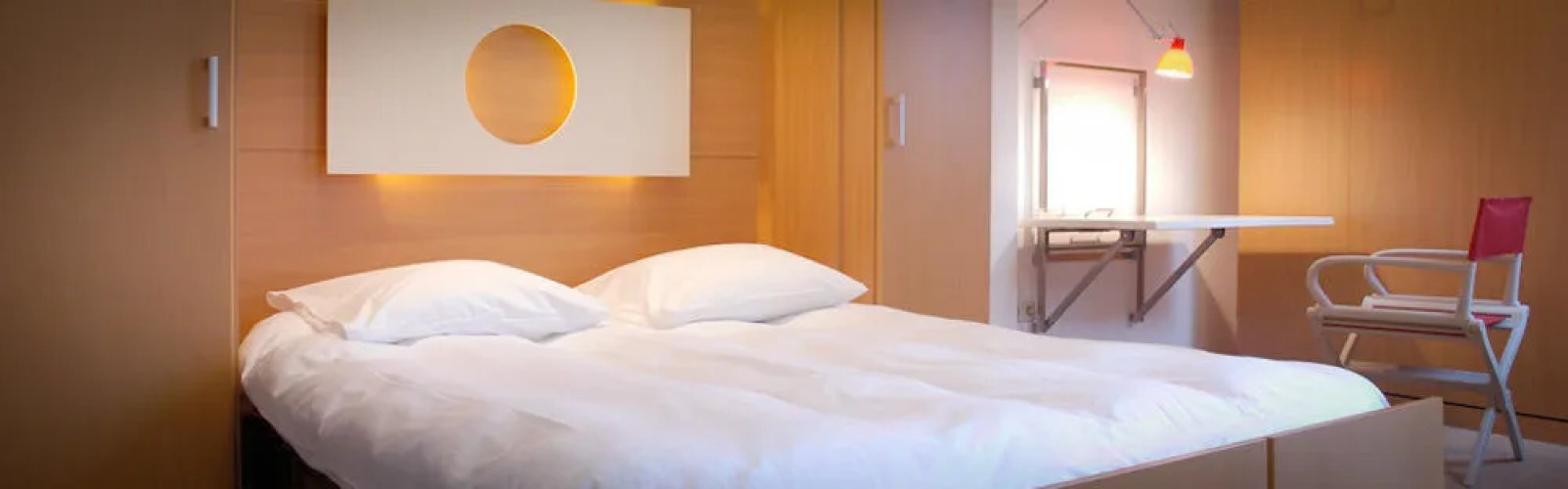 Wake up Hotel Hotel Overview