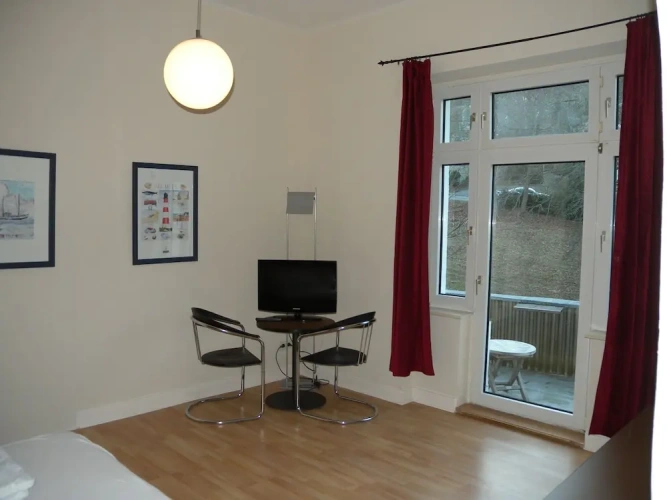 2 Bedrooms Classic Quadruple room with balcony