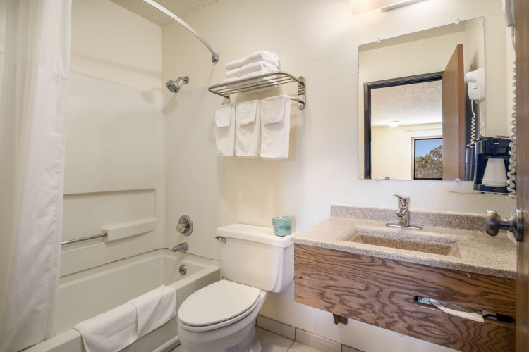 1 Bedroom Double Suite
