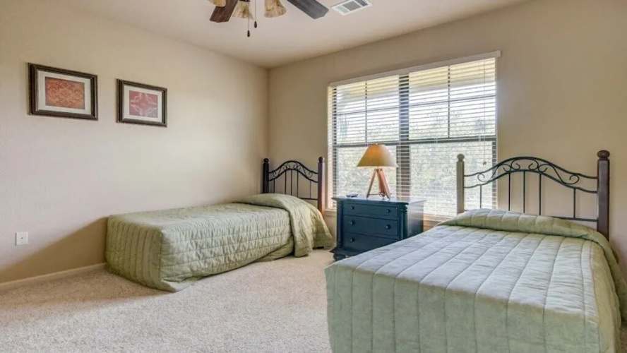 Stunning 3 Bed Condo Near Disney