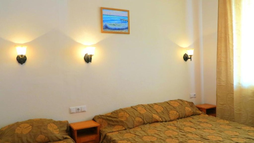 Standard Triple room with balcony and with sea view