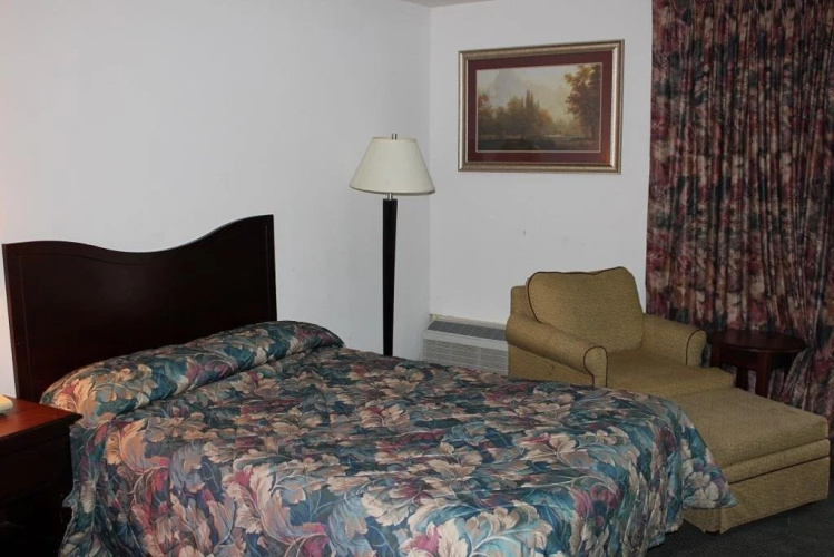Executive Inn