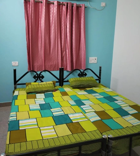 Economy Family room