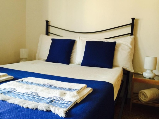 Standard Triple room with view