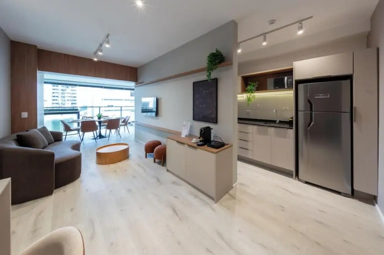 2 Bedrooms Sextuple Apartment