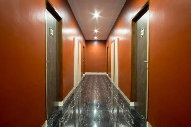 Merlion Hotel by OYO Rooms