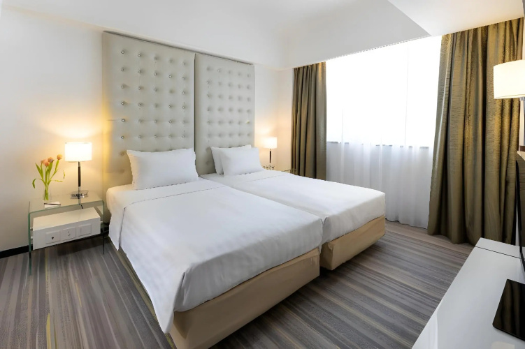 Panda Hotel